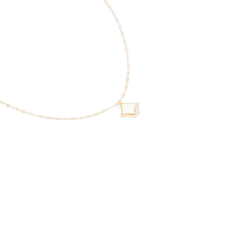 گردنبند طلا لوزی سفید گالری طلا پرسته