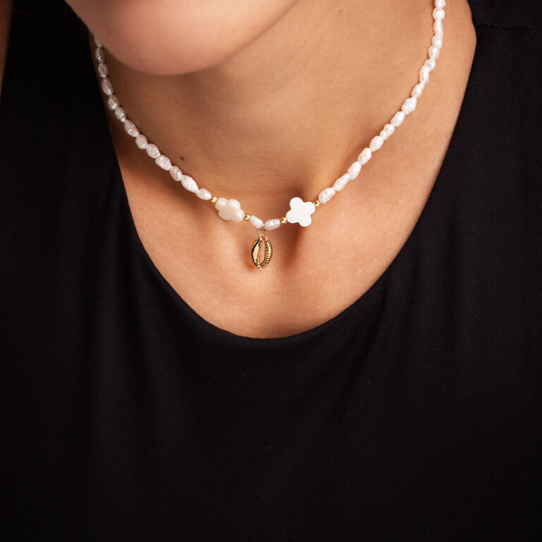 گردنبند طلا مروارید صدف و گوی گالری پرسته