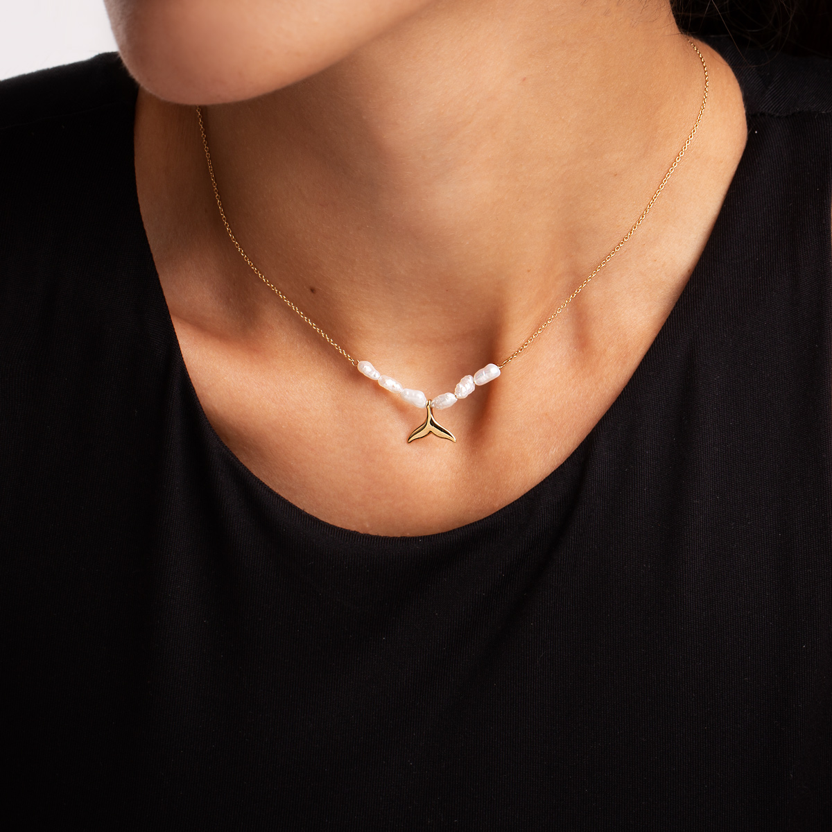 گردنبند طلا مروارید دم وال گالری پرسته