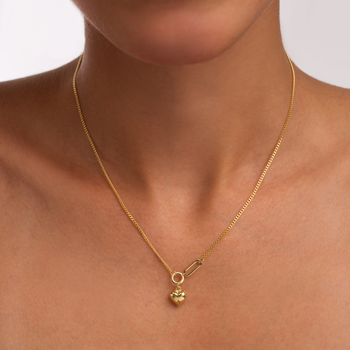 گردنبند نقره قلب هلینا گالری طلا پرسته