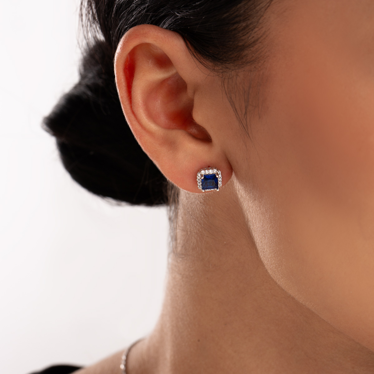 نیم ست نقره نگین دار مربع سرمه ای گالری طلا پرسته