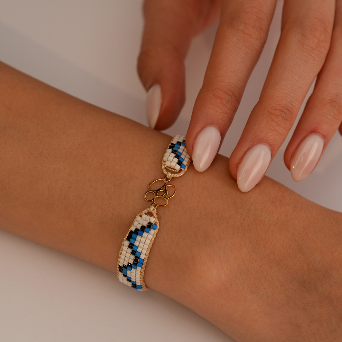 دستبند طلا بافت منجوقی گل گالری طلا پرسته