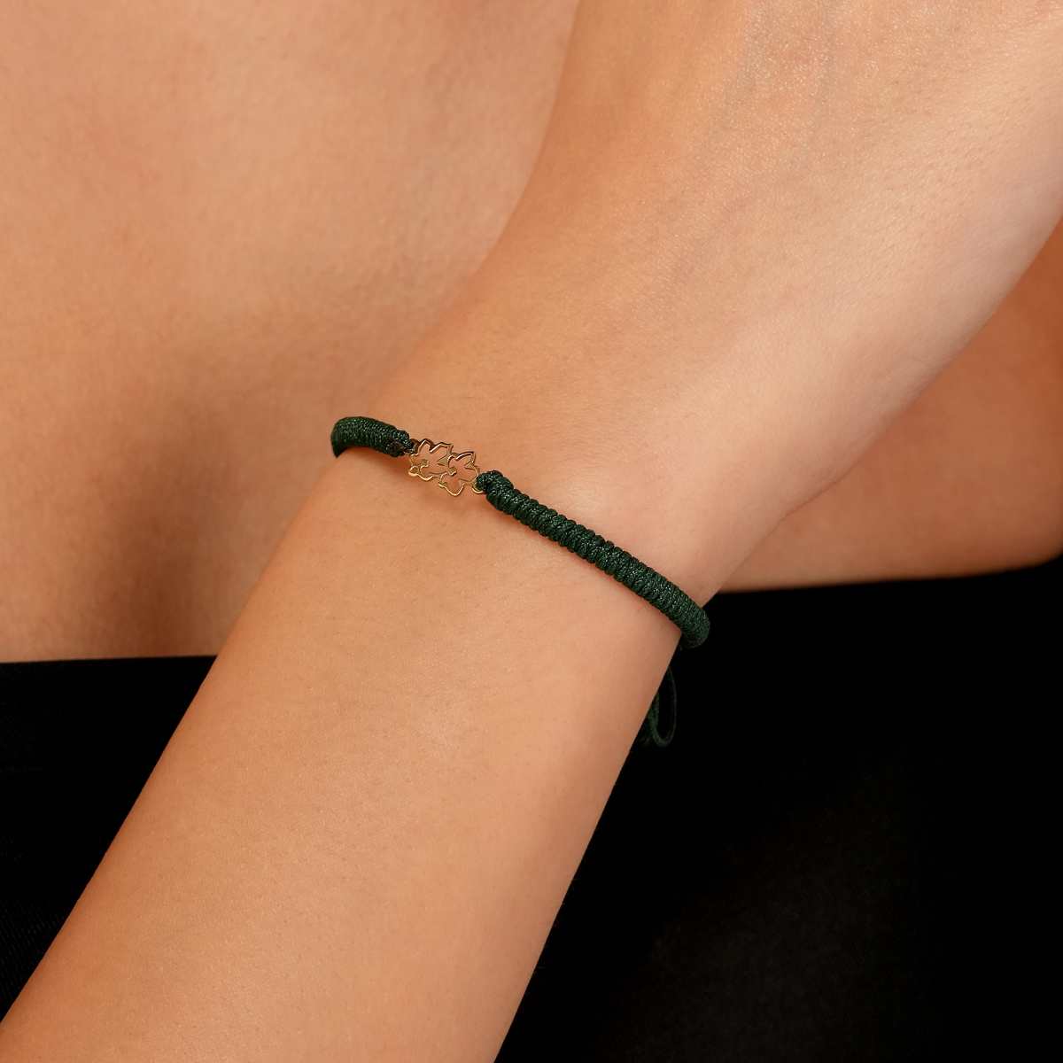 دستبند طلا بافت دو برگ گالری طلا پرسته