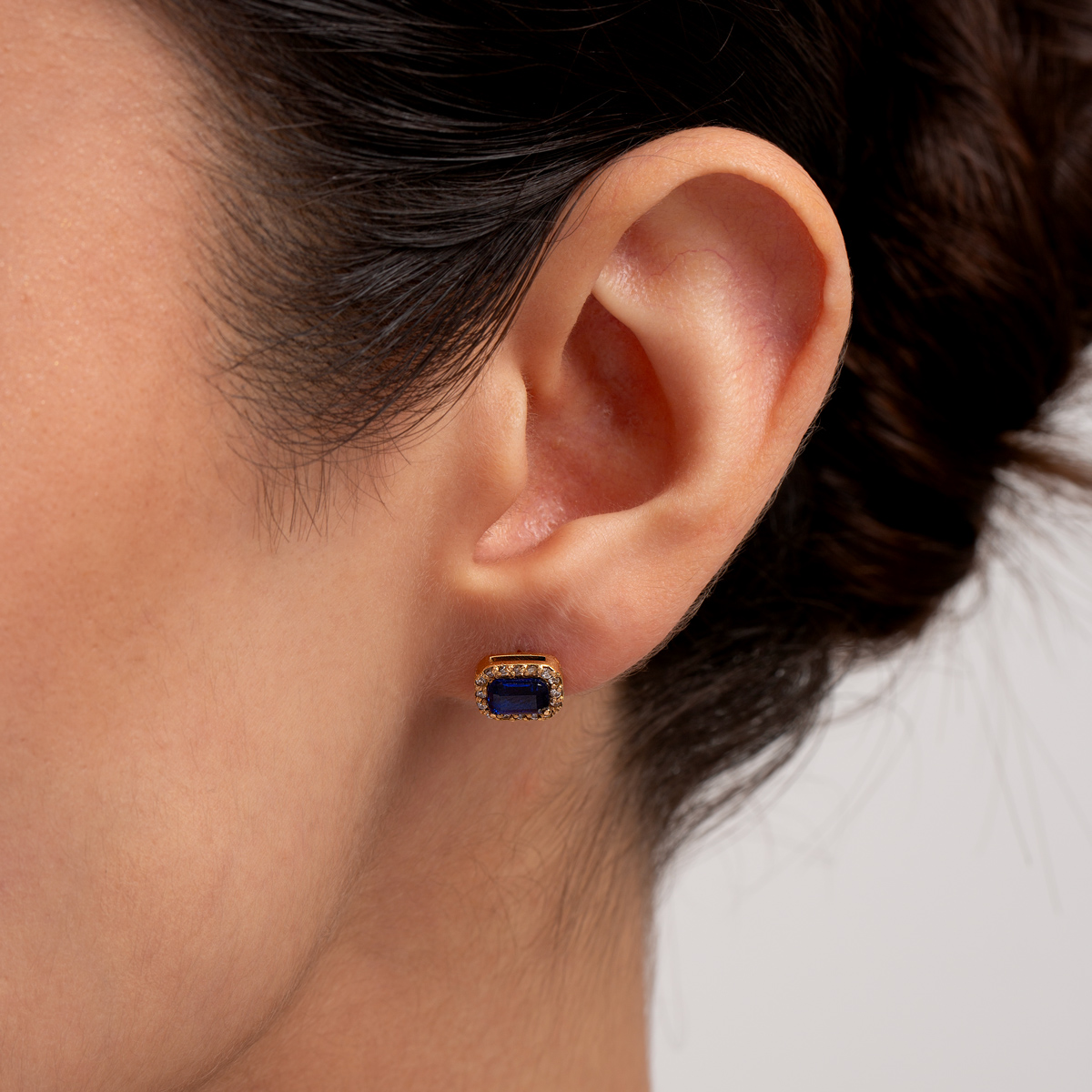 گوشواره طلا امیلین سرمه ای گالری طلا پرسته