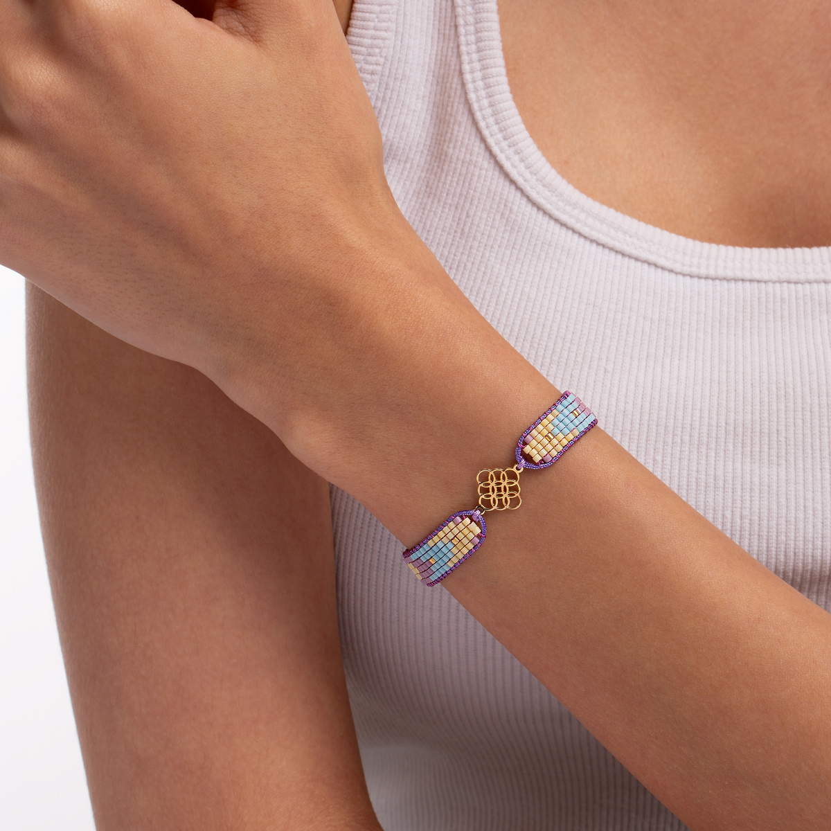 دستبند طلا بافت منجوقی لوزی دایره گالری طلا پرسته