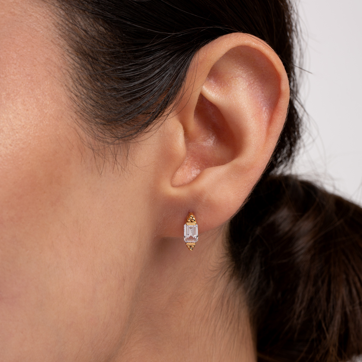 پیرسینگ طلا توپی تک باگت گالری طلا پرسته